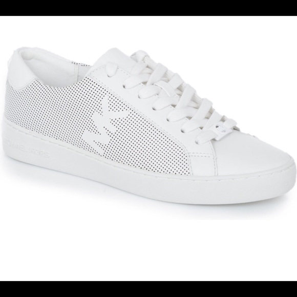 MICHAEL Michael Kors Shoes - Michael Kors 👩